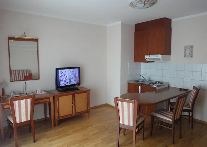 Cateski Dvorec Hotel Catez ob Savi