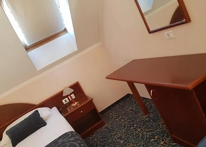 Hotel Cateski Dvorec 4*